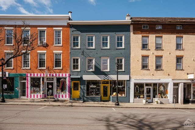 705 Warren St, Hudson, NY 12534 - view of property