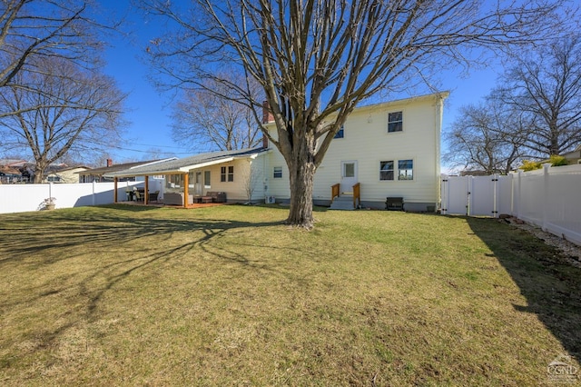 25 Joslen Pl, Hudson, NY 12534 - back of house featuring a gate and a patio area