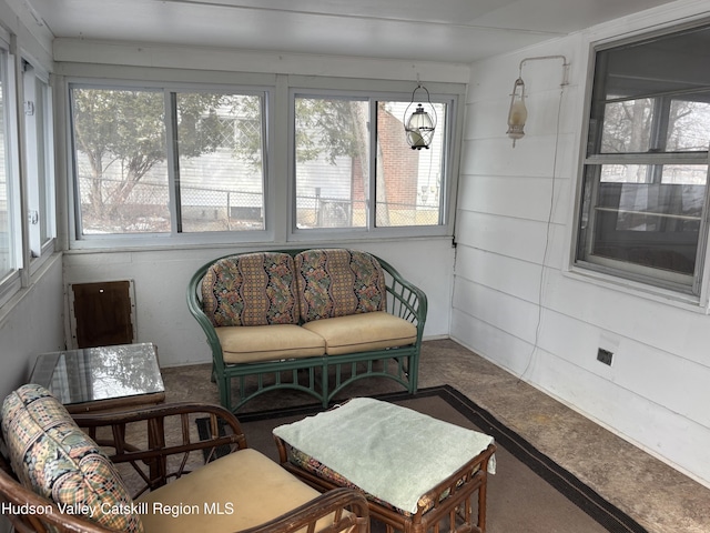 sunroom with a healthy amount of sunlight