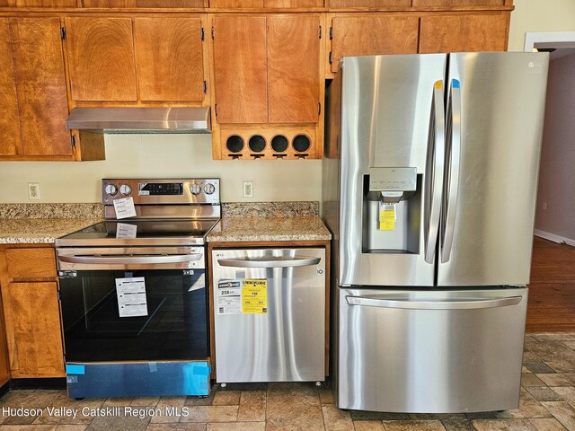 kitchen featuring stainless steel appliances