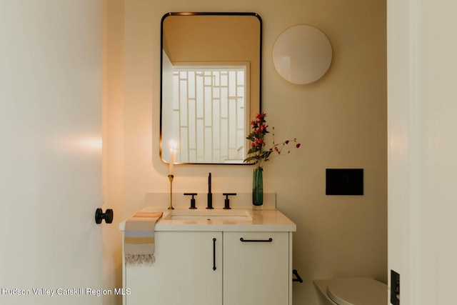 50 High View Ln, Staatsburg, NY 12580 - half bathroom featuring vanity and toilet