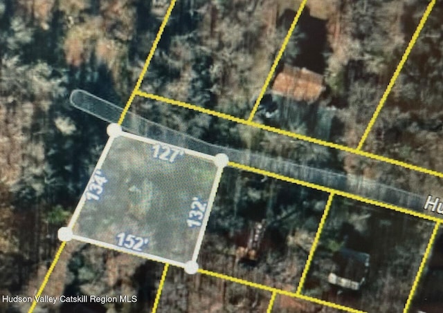 101 Hunter Ln, Hunter, NY 12442 - map / location with property boundaries highlighted