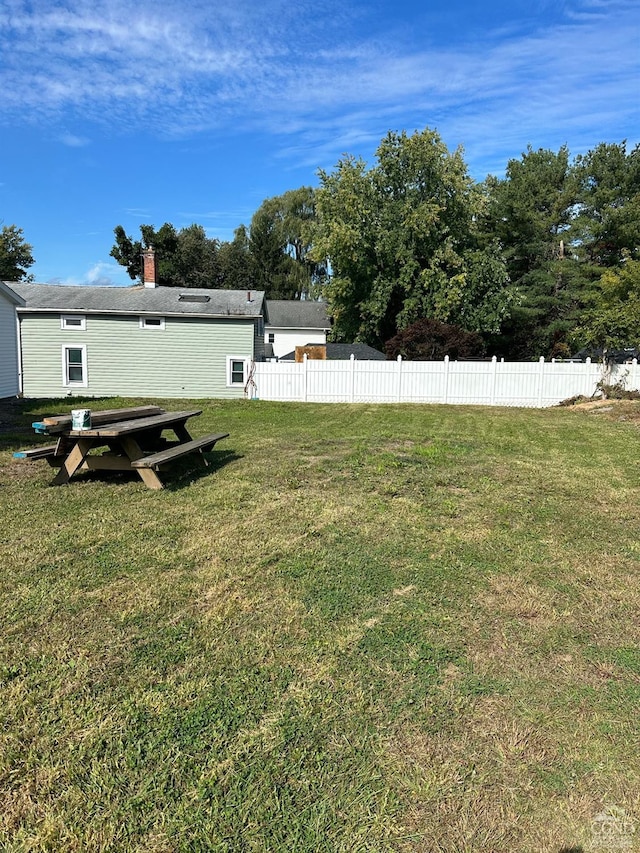 2 Hudson Ave, Stuyvesant, NY 12173 - view of yard