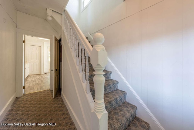 9 Hasbrouck Pl, Kingston, NY 12401 - staircase with carpet