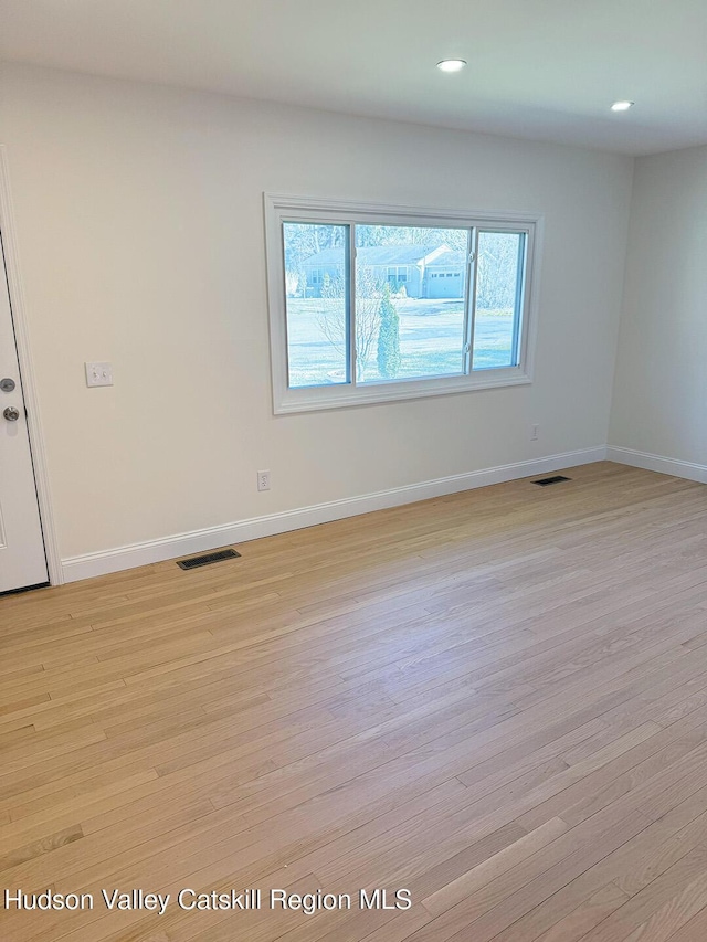 16 Trinity Pl, Rhinebeck, NY 12572 - unfurnished room featuring light wood finished floors, baseboards, and recessed lighting
