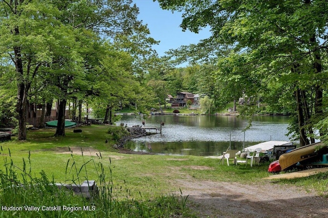 34 Glen Royal Dr, Averill Park, NY 12018 - photo 2