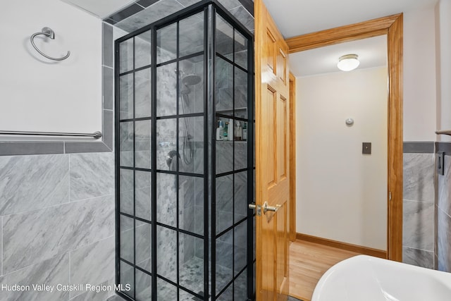1 Huguenot Rd, Tillson, NY 12486 - bathroom featuring tiled shower