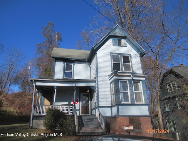 victorian home with covered porch