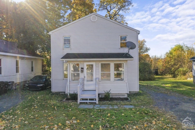 124 Cottage St, Ravena, NY 12143 - view of front of home with a front yard