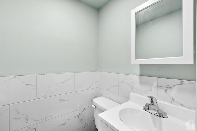 4 Lawrence Ave, Coxsackie, NY 12051 - bathroom featuring toilet and vanity