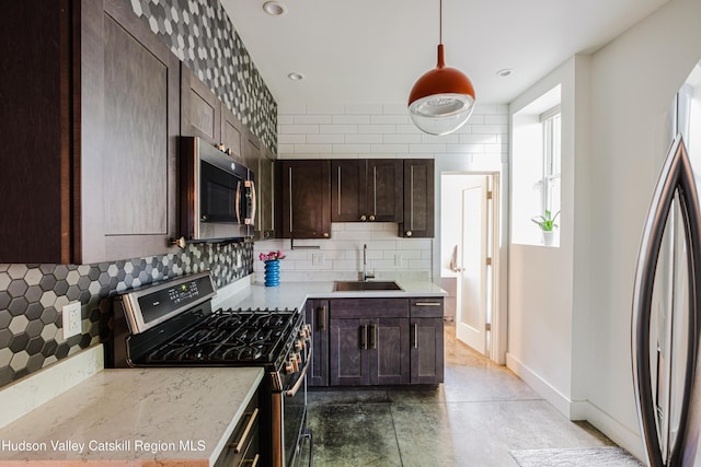 609 State St, Hudson, NY 12534