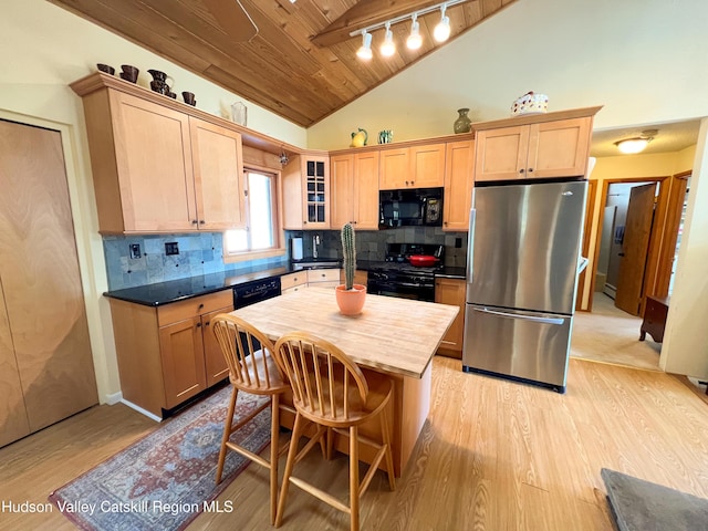 kitchen featuring wooden ceiling, light hardwood / wood-style flooring, light brown cabinetry, a kitchen island, and black appliances