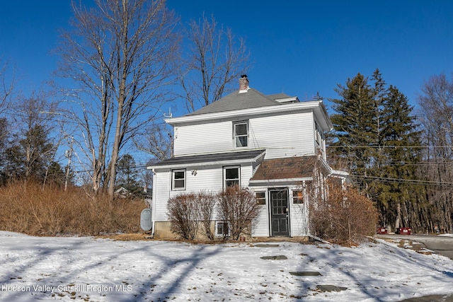 view of front of property