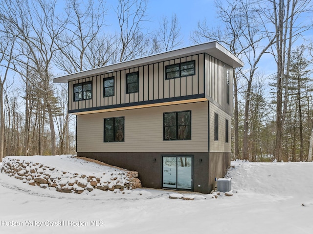 view of front of house with central AC unit