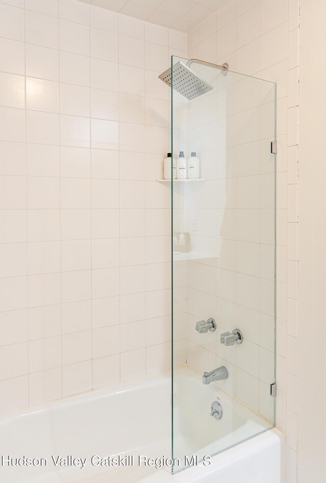 36 Ridgewood Rd, Kerhonkson, NY 12446 - full bathroom with shower / bath combination