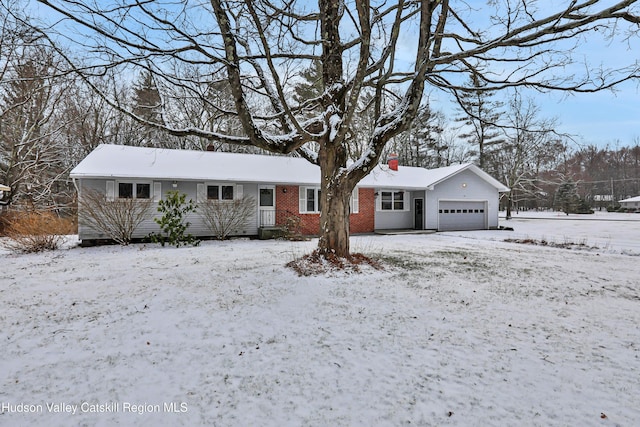 view of front facade with a garage