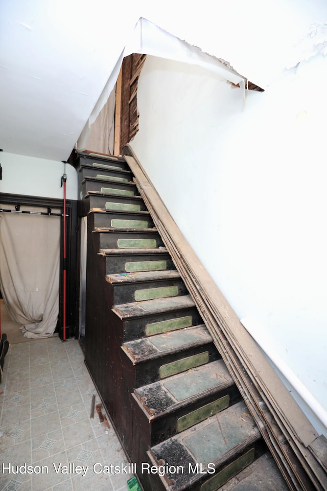 view of stairway