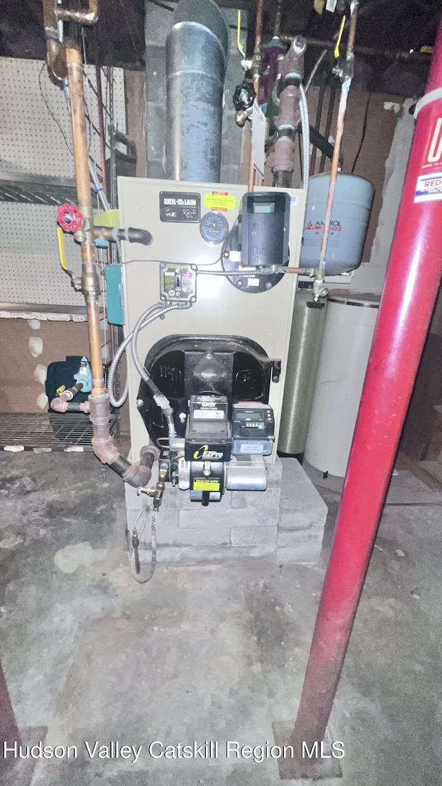 252 Rte 199, Red Hook, NY 12571 - utility room featuring a heating unit