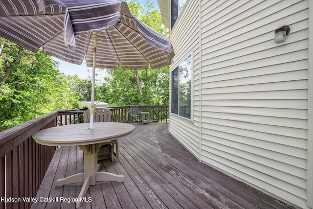 17 Boice Mill Rd, Kerhonkson, NY 12446 - wooden deck with outdoor dining area