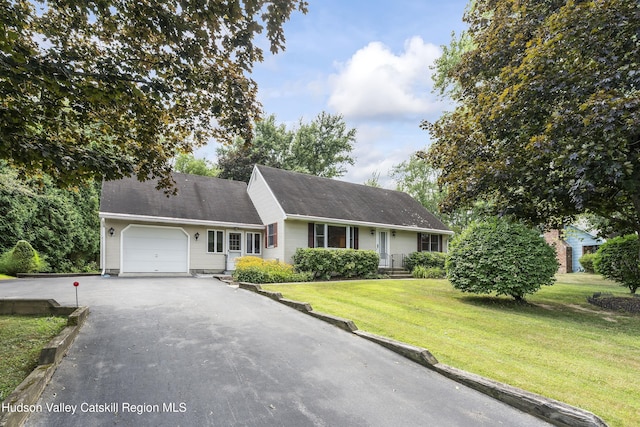 25 Mccombe Dr, Bethlehem, NY 12054 - photo 1