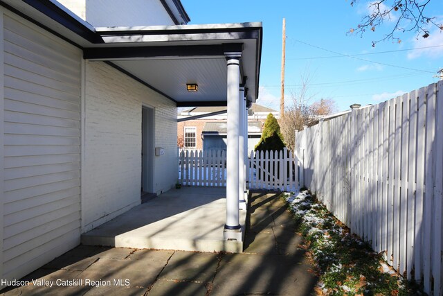 11 W Bridge St, Saugerties, NY 12477 - view of patio
