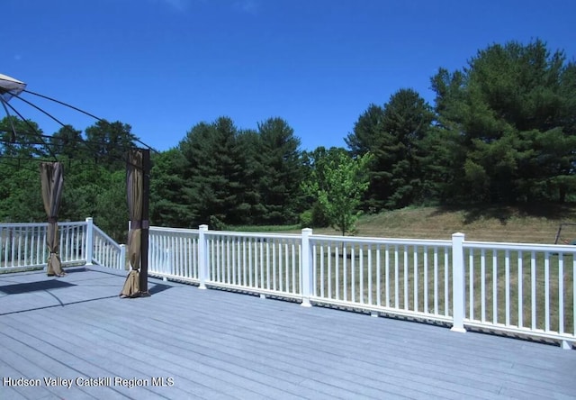 49 Macintosh Dr, Hudson, NY 12534 - photo 2