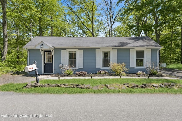 194 High Falls Rd, Saugerties, NY 12477 - ranch-style home with a shingled roof