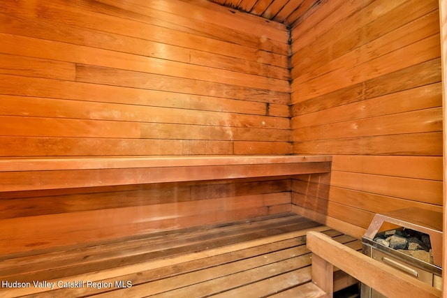 18 Maplewood Ave, Windham, NY 12496 - relaxing sauna featuring wooden walls