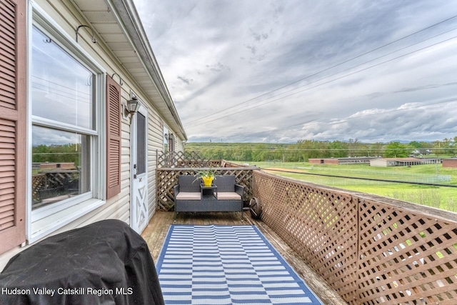 16 Fording Place Rd, Lake Katrine, NY 12449 - balcony featuring area for grilling