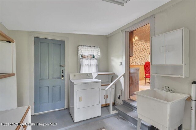 4930 State Route 81, Greenville, NY 12083 - laundry room featuring washer / clothes dryer and cabinet space