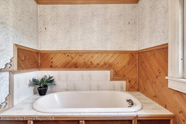 4930 State Route 81, Greenville, NY 12083 - bathroom with wallpapered walls and a bath