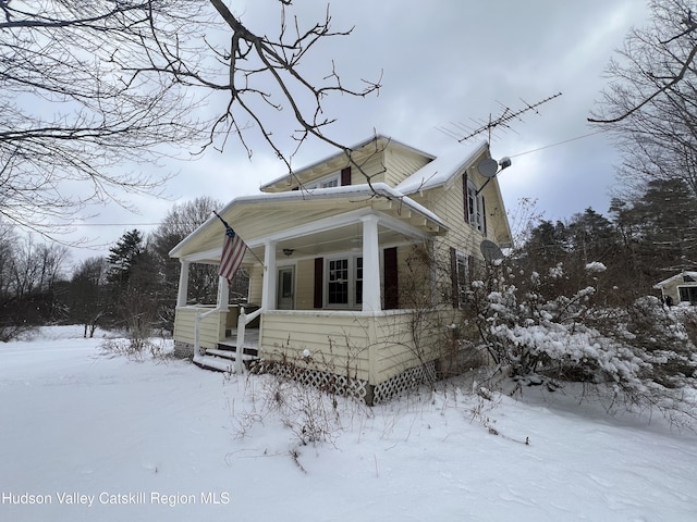 view of front of house featuring covered porch