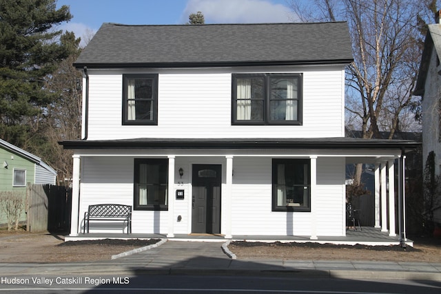 view of front facade featuring a porch