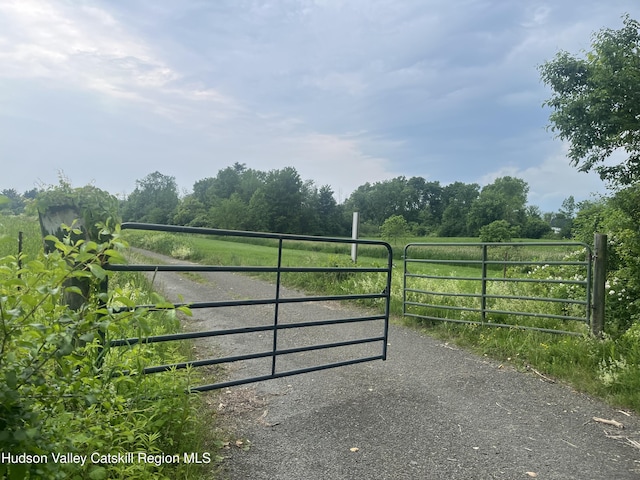 000 Schoolhouse Rd, Stuyvesant, NY 12173