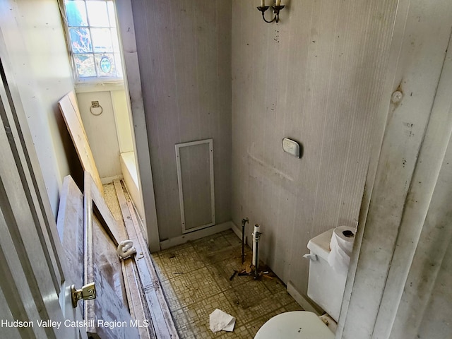 bathroom with toilet