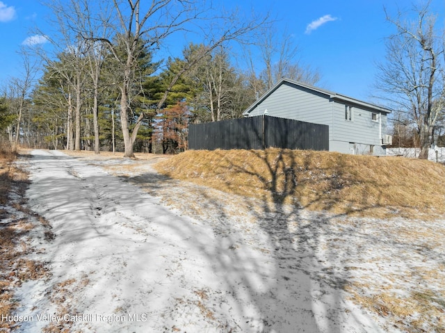 1920 Old Kings Hwy, Saugerties, NY 12477 - view of property exterior featuring fence