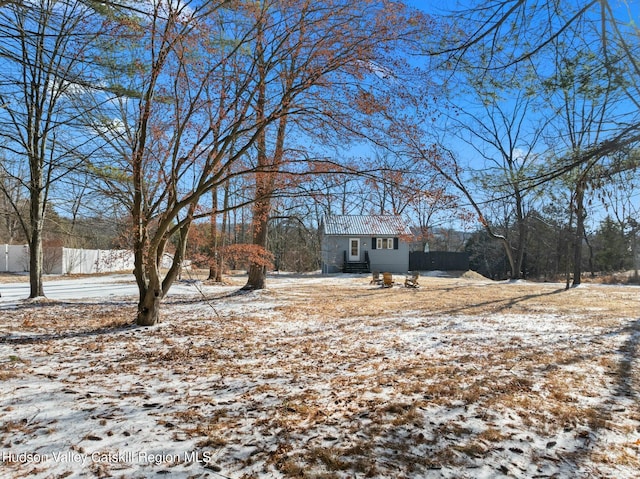 1920 Old Kings Hwy, Saugerties, NY 12477 - view of front of property with fence