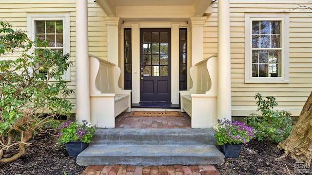 view of property entrance