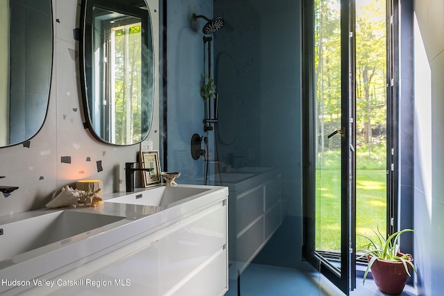 8 Accurso Rd, Saugerties, NY 12477 - bathroom featuring double vanity and a sink