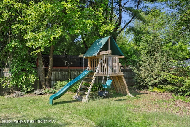 6 Stevens Ct, Saugerties, NY 12477 - view of play area