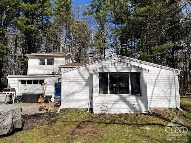 802 Ira Vail Rd, Cairo, NY 12413 - view of front of home featuring a front lawn and view of scattered trees