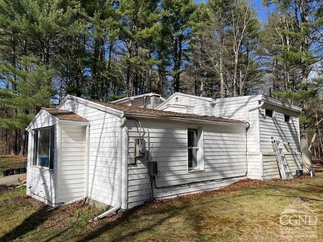 802 Ira Vail Rd, Cairo, NY 12413 - view of side of home with view of wooded area and a yard