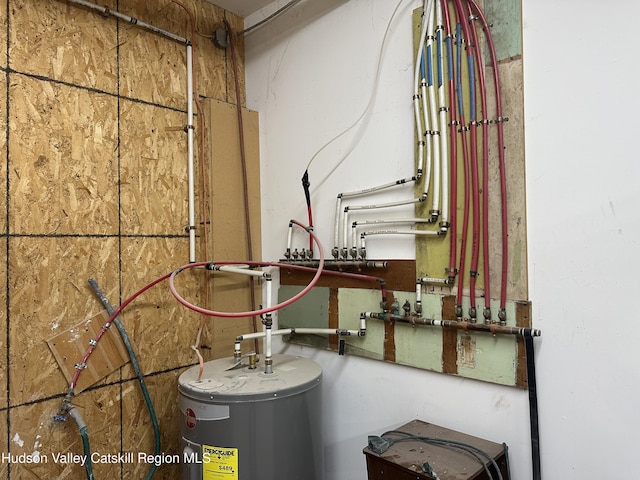 40-67 Popstone Rd, Stone Ridge, NY 12484 - utility room featuring water heater