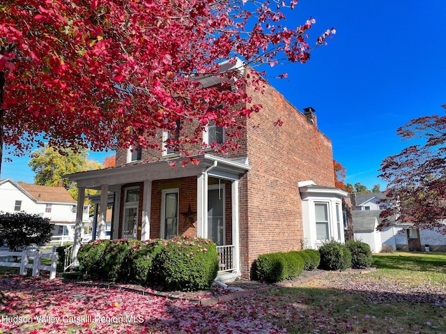 view of front of home with a porch