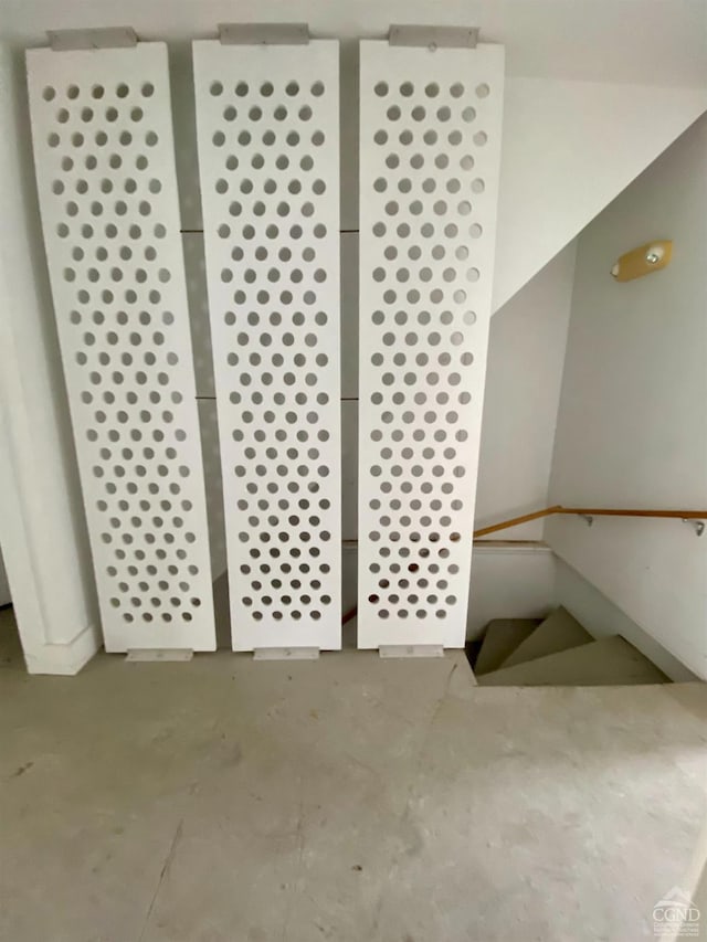 330-336 Warren, Hudson, NY 12534 - interior space
