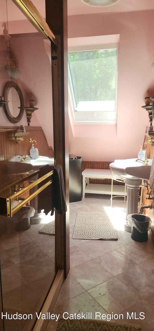 5320 Rte 23, Windham, NY 12496 - interior space featuring a skylight