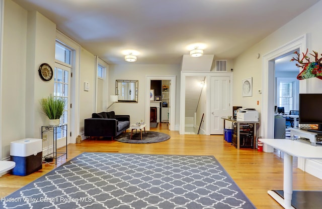 8 John St, Kingston, NY 12401 - photo 15