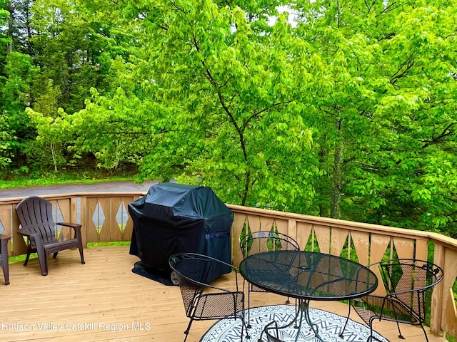 72 Hunter Dr Unit L-1, Hunter, NY 12442 - deck with grilling area and outdoor dining area