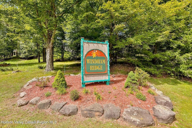 28 Loo Bridge Ln Unit 22A, Windham, NY 12496 - view of community sign