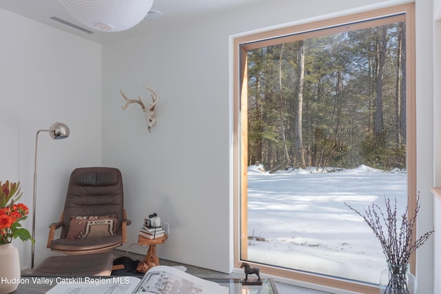 sitting room featuring visible vents